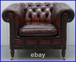 Restored Bordeaux Leather Chesterfield Club Suite Armchair & Sofa On Turned Legs
