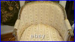 STUNNING FRENCH ANTIQUE FAINTING CHAISE SOFA UPHOLSTERED ANTIQUE FABRIC c1800's