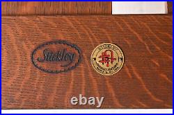 Stickley Mission Oak Arts and Crafts Settle Sofa