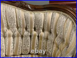 VICTORIAN EASTLAKE WALNUT CARVED UPHOLSTERED SETTEE / LOVESEAT Circa 1860