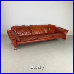 VINTAGE 1970s MID CENTURY ITALIAN COGNAC BROWN LEATHER BUTTONED SOFA # 3714
