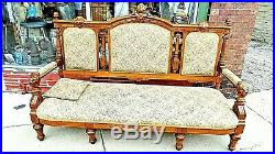 Victorian Antique Walnut ornate lion cat face motif Sofa Settee couch & Chair