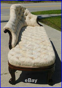 Victorian Lounge Daybed Fainting Couch circa 1850 Rosewood