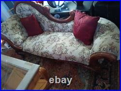 Vintage18th century chase/ couch very nice and well kept