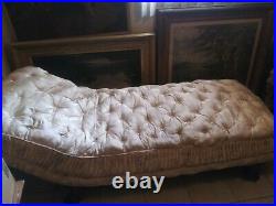 Vintage Antique Fainting Couch Sofa Chaise Upholstery w Carved Wooden Legs