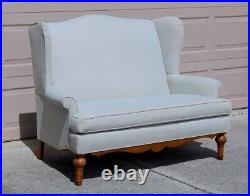 Vintage Broyhill Farmhouse Cottage Chic Settee Love Seat Couch