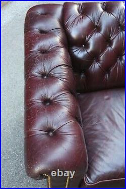 Vintage Chesterfield Sofa Leather Couch Office Room Library Lawyer tufted button
