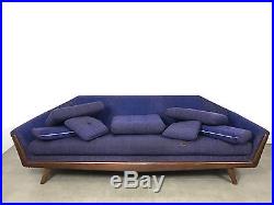 Vintage Mid Century Modern Adrian Pearsall Style Gondola Sofa For Re Upholstery