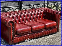 Vintage Tufted English Leather chesterfield Sofa Set