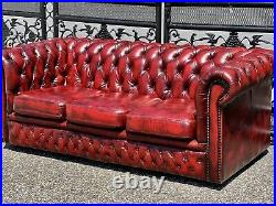 Vintage Tufted English Leather chesterfield Sofa Set