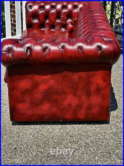 Vintage Tufted English Leather chesterfield Sofa Set