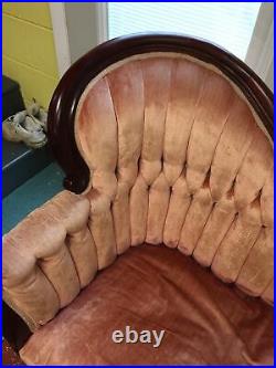 Vintage Victorian Sofa CARLTON Mc LENDON FURNITURE CO, ALA, 0riginal Tag Attache
