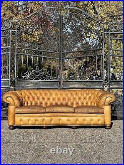 Vintage button Tufted Leather Chesterfield Sofa