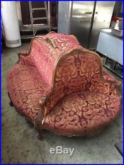 Vtg Antique Handcarved victorian 1800s 4 sided Parlour Courting Couch