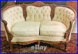 Vtg French Provincial Ornately Carved Small Settee Sofa Couch Los Angeles Area