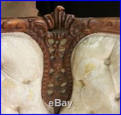 Vtg French Provincial Ornately Carved Small Settee Sofa Couch Los Angeles Area