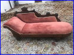 Walnut Victorian Fainting Couch