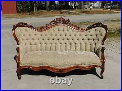 Walnut Victorian Sofa c 1865